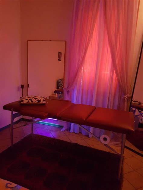 massaggi hot reggio emilia|Centro massaggi Italiano Dolce Relax Reggio nellEmilia